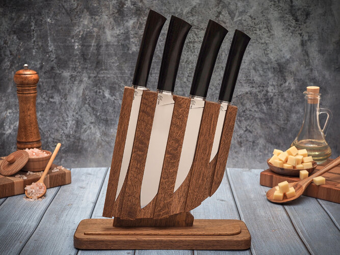 Набор ножей для кухни № 12, клинки из стали Bohler N690, рукояти из морёного граба + подставка под ножи в подарок