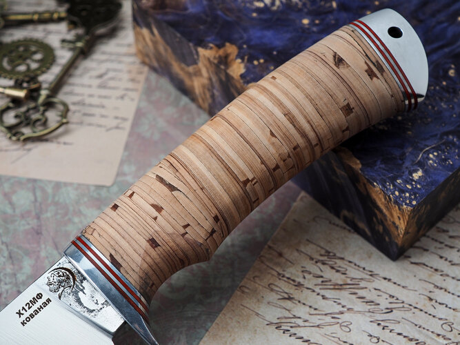 Нож Ласка, клинок из кованой стали Х12МФ, рукоять дюраль, береста