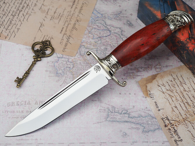 Нож Авторская Финка НКВД, клинок из кованой стали Х12МФ, рукоять художественное литье мельхиор, стабилизированная карельская береза красная, ножны художественное литье мельхиор, стабилизированная карельская береза