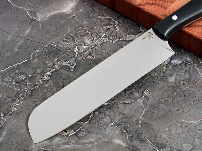 Нож Сантоку, клинок из стали Bohler N690, цельнометаллический, накладки морёный граб