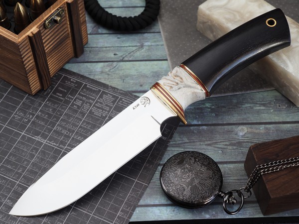 Нож Ворон, клинок из стали Bohler К340, рукоять морёный граб, вставка элфорин