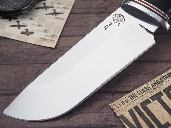 Нож Бобр, клинок из стали Bohler К340, рукоять карельская береза, вставка морёный граб