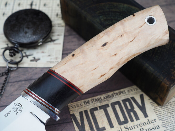 Нож Бобр, клинок из стали Bohler К340, рукоять карельская береза, вставка морёный граб