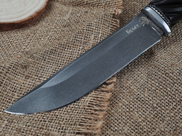 Нож Мангуст, клинок из тигельного булата, рукоять стабилизированная карельская береза, мозаичный пин