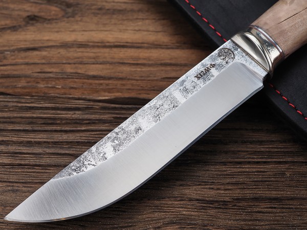 Нож Мангуст, клинок из кованой стали Х12МФ, рукоять литье мельхиор, карельская береза