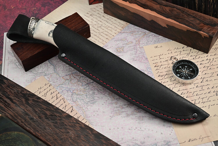 Нож Путник, клинок из тигельного булата, рукоять художественное литье мельхиор, элфорин, скримшоу