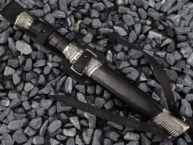 Нож Пластунский, клинок из стали Bohler S390, рукоять художественное литье мельхиор, морёный граб, ножны художественное литье мельхиор, морёный граб