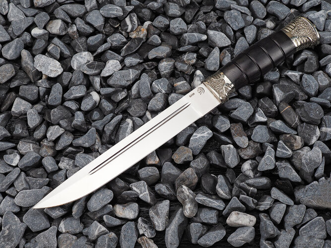 Нож Пластунский, клинок из стали Bohler S390, рукоять художественное литье мельхиор, морёный граб, ножны художественное литье мельхиор, морёный граб