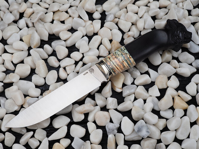 Нож Рысь, клинок из стали Bohler М390, рукоять морёный граб с резьбой ручной работы, стабилизированный зуб мамонта, формованные ножны-итальянская кожа растительного дубления 