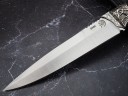 Нож Хищник, клинок из стали Bohler S390, рукоять художественное литье мельхиор, морёный граб, инкрустация серебром, формованные ножны-итальянская кожа растительного дубления 