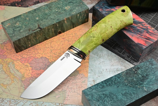 Нож Бобр, клинок из стали Bohler N690, рукоять стабилизированный кап клена