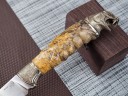 Нож Рысь, клинок из стали Bohler К340, рукоять художественное литье мельхиор, стабилизированный кап клена