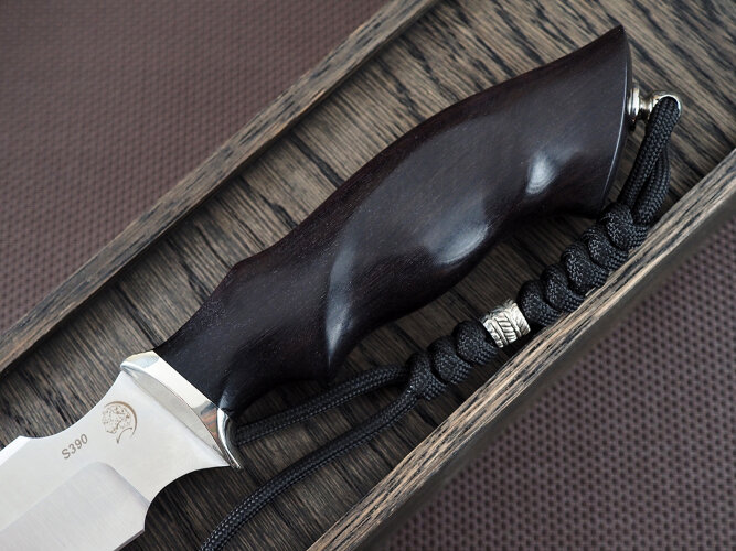 Нож Тигр, клинок из стали Bohler S390, рукоять морёный граб