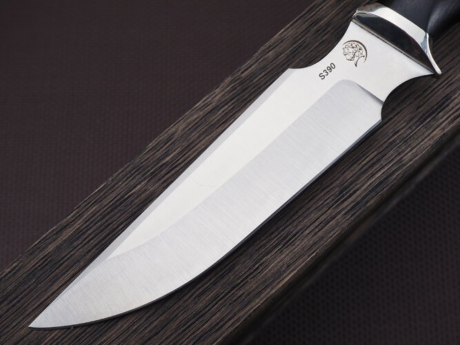 Нож Тигр, клинок из стали Bohler S390, рукоять морёный граб