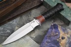 Нож Спартак, клинок из стали Bohler N690, рукоять бубинга, венге с резьбой