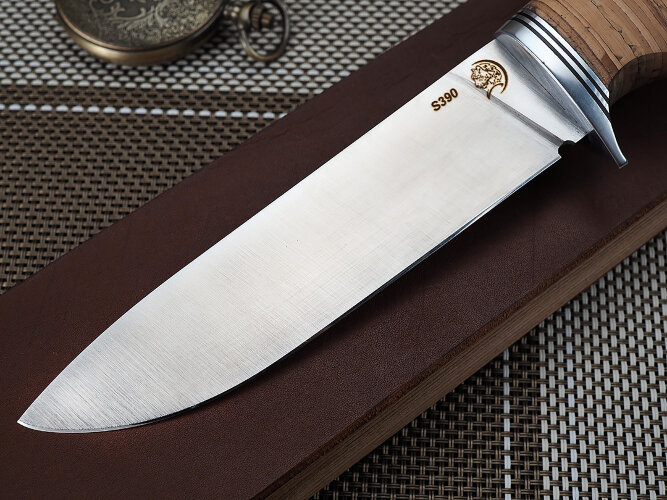 Нож Лиса, клинок из стали Bohler S390, рукоять дюраль, береста