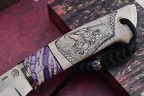 Нож Егерь, клинок из стали Bohler S390, рукоять элфорин, скримшоу, вставка стабилизированный зуб мамонта, формованные ножны-итальянская кожа растительного дубления