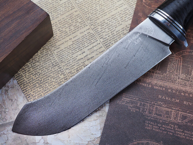 Нож Скиннер, клинок из алмазной стали ХВ5, рукоять наборная кожа, дюраль