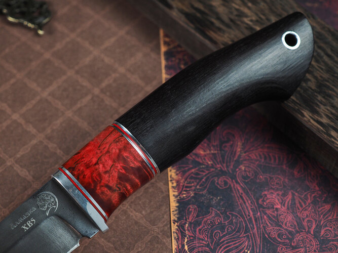 Нож Хищник, клинок из алмазной стали ХВ5, рукоять премиум граб