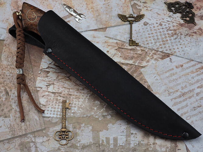 Нож Волк, клинок из тигельного булата, рукоять стабилизированная карельская береза, вставки стабилизированный зуб мамонта