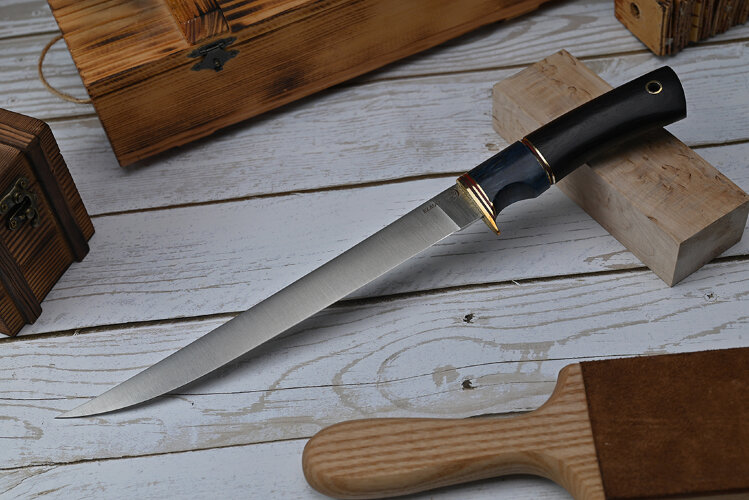 Нож Филейный № 2, клинок из стали Bohler ELMAX, рукоять премиум граб