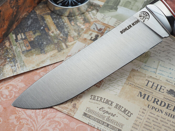 Нож Лиса, клинок из стали Bohler М390, рукоять литье мельхиор, стабилизированный кап клена