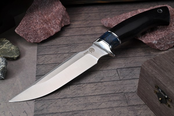 Нож Тигр, клинок из стали Bohler ELMAX, рукоять морёный граб, вставка стабилизированная карельская береза