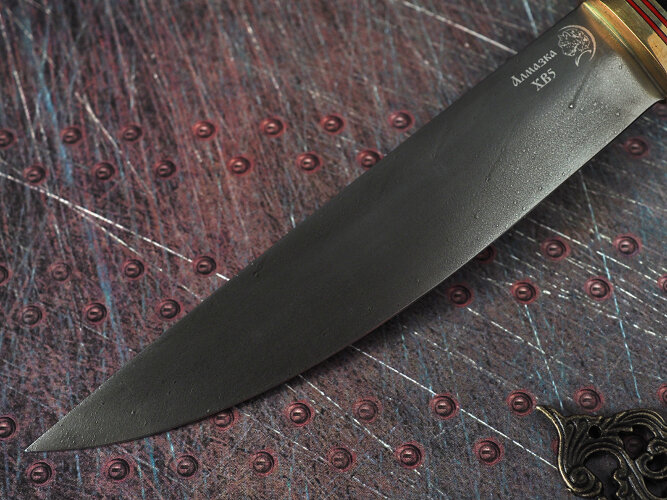Нож 001, клинок из алмазной стали ХВ5, рукоять морёный граб, бубинга