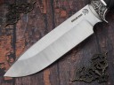 Нож Ворон, клинок из стали Bohler М390, рукоять художественное литье мельхиор, морёный граб резной