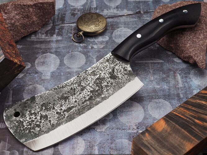 Тяпка №2, цельнометаллическая, клинок выполнен из кованной стали Х12МФ, накладки мореный граб