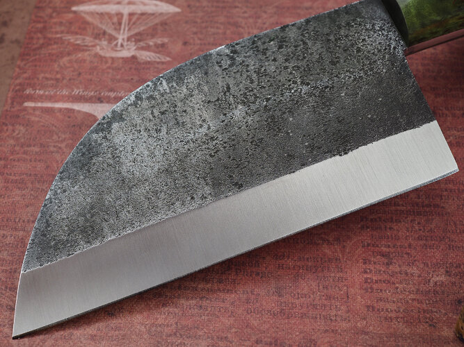 Сербский нож, цельнометаллический, клинок выполнен из кованой стали 95Х18, рукоять стабилизированная карельская береза, зелёная