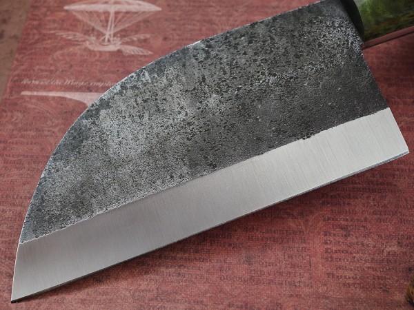 Сербский нож, цельнометаллический, клинок выполнен из кованой стали 95Х18, рукоять стабилизированная карельская береза, зелёная