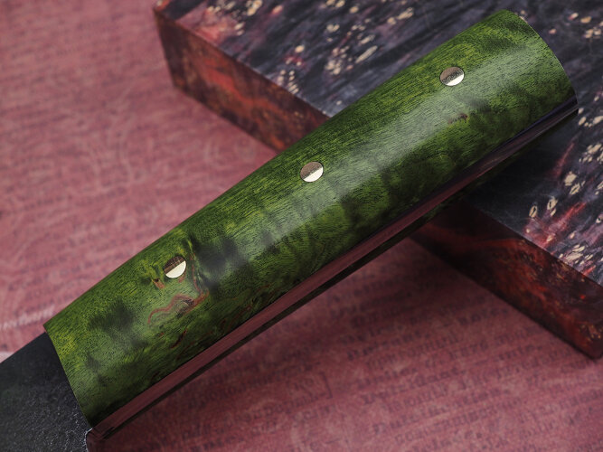 Сербский нож, цельнометаллический, клинок выполнен из кованой стали 95Х18, рукоять стабилизированная карельская береза, зелёная