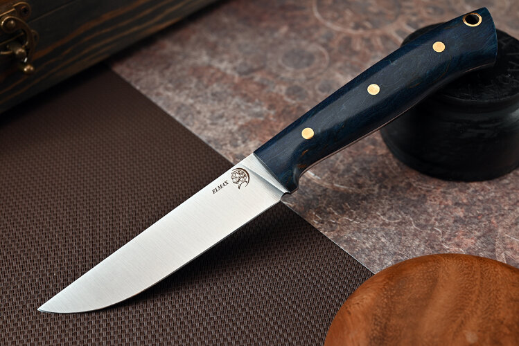 Нож Лесник, клинок из стали Bohler ELMAX, цельнометаллический, накладки стабилизированная карельская береза