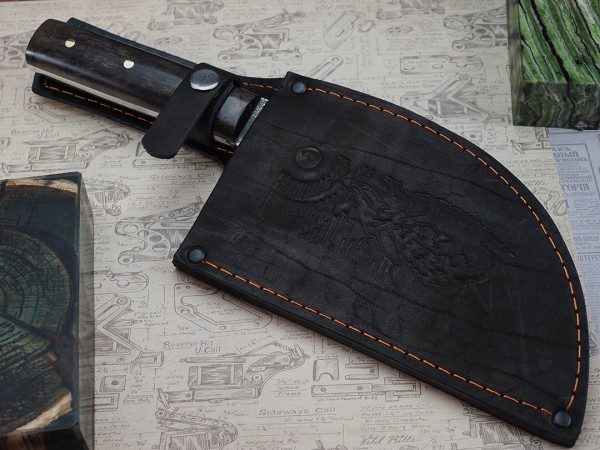 Сербский нож, цельнометаллический, клинок выполнен из кованой стали 95Х18, рукоять стабилизированная карельская береза, коричневая