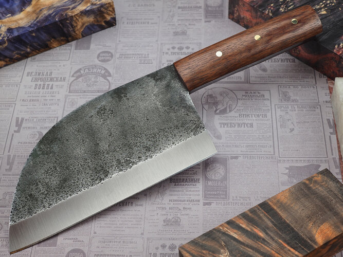 Сербский нож, цельнометаллический, клинок выполнен из кованой стали 95Х18, рукоять бубинга