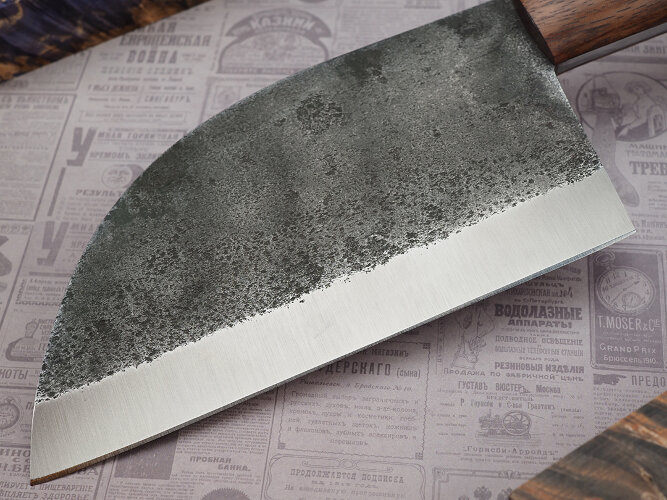 Сербский нож, цельнометаллический, клинок выполнен из кованой стали 95Х18, рукоять бубинга