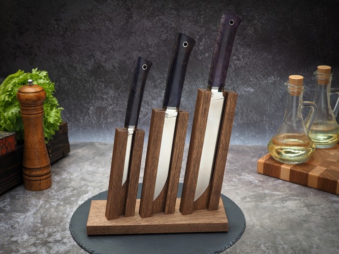 Набор ножей для кухни № 4, клинки из стали Bohler S390, рукояти из стабилизированной карельской березы + подставка под ножи в подарок