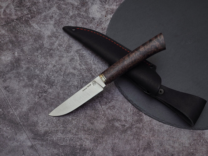 Набор ножей для кухни № 5, клинки из стали Bohler М390, рукояти из стабилизированной карельской березы + подставка под ножи в подарок