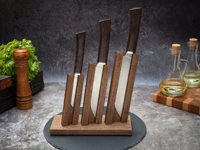 Набор ножей для кухни № 6, клинки из стали Bohler М390, рукояти из стабилизированной карельской березы + подставка под ножи в подарок
