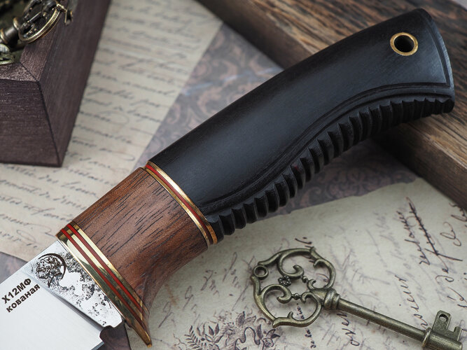 Нож Лиса, клинок из кованой стали Х12МФ, рукоять морёный граб, бубинга