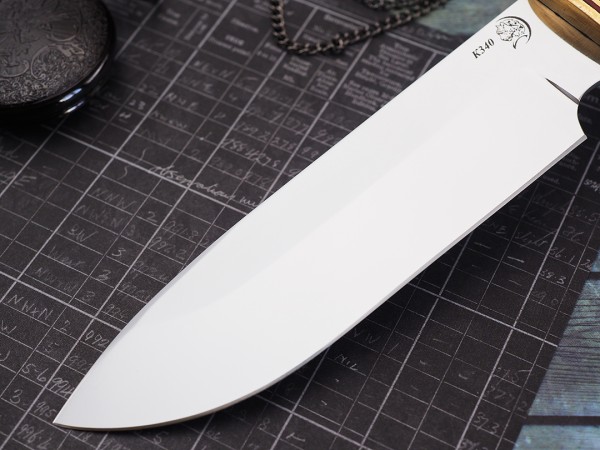 Нож Ворон, клинок из стали Bohler К340, рукоять морёный граб, вставка элфорин