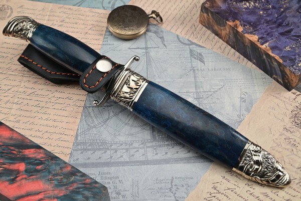 Нож Авторская Финка НКВД, клинок из стали Bohler К340, рукоять художественное литье мельхиор, стабилизированная карельская береза синяя, ножны художественное литье мельхиор, стабилизированная карельская береза