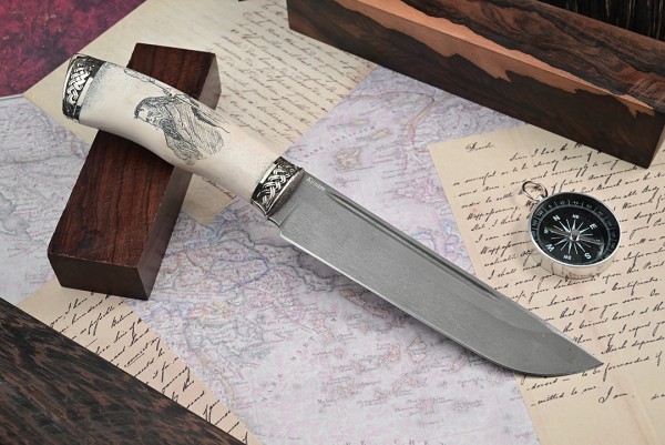 Нож Путник, клинок из тигельного булата, рукоять художественное литье мельхиор, элфорин, скримшоу