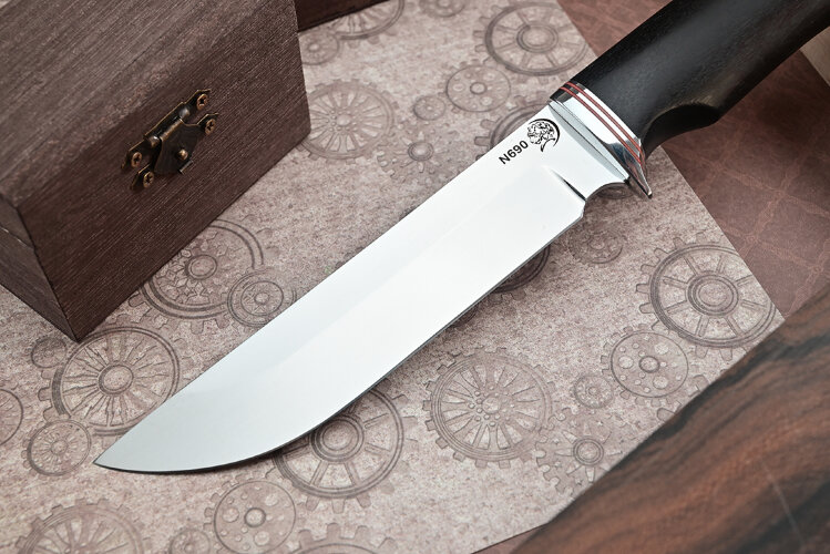 Нож Турист, клинок из стали Bohler N690, рукоять дюраль, морёный граб