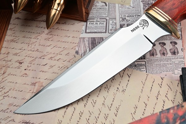 Нож Тигр, клинок из стали Bohler N690, рукоять стабилизированная карельская береза
