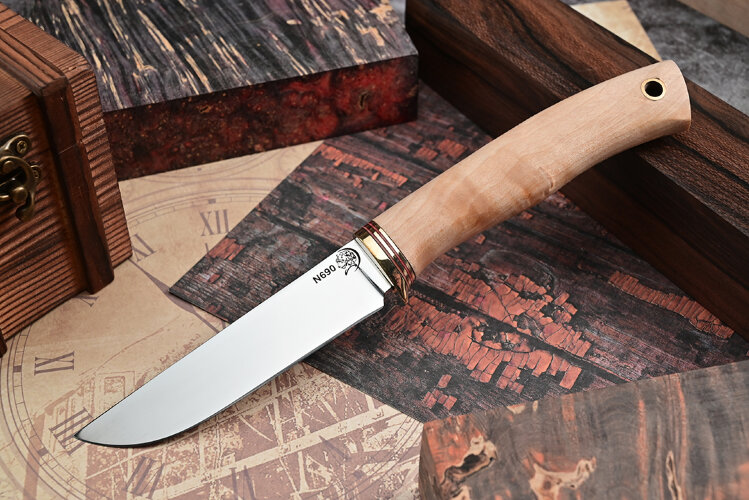 Нож Лесник, клинок из стали Bohler N690, рукоять карельская береза