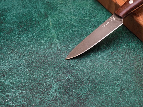 Нож Шеф-повар № 1, клинок из тигельного булата, цельнометаллический, накладки текстолит