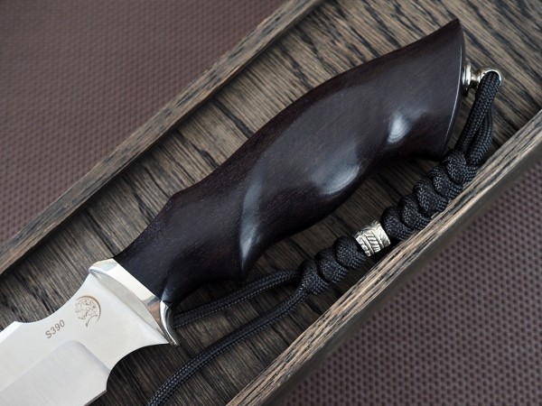 Нож Тигр, клинок из стали Bohler S390, рукоять морёный граб