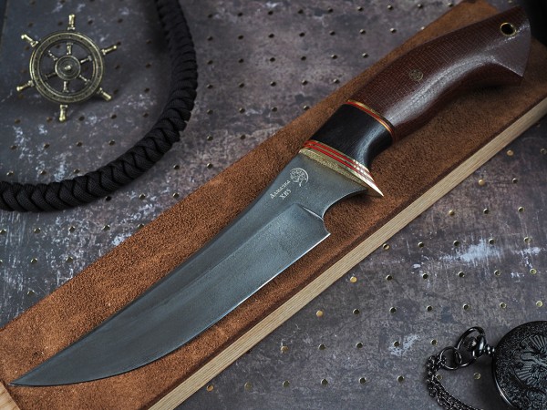 Нож Акула, клинок из алмазной стали ХВ5, рукоять граб, текстолит, мозаичный пин